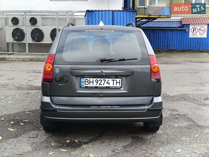 Мінівен Mitsubishi Space Star 2004 в Одесі фото 5 Мінівен Mitsubishi Space Star 2004 в Одесі