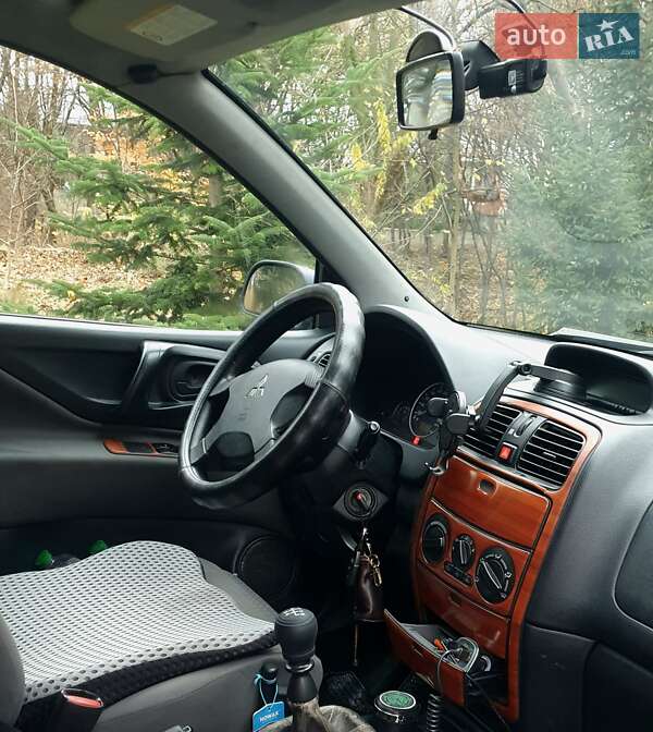 Минивэн Mitsubishi Space Star 2004 в Львове