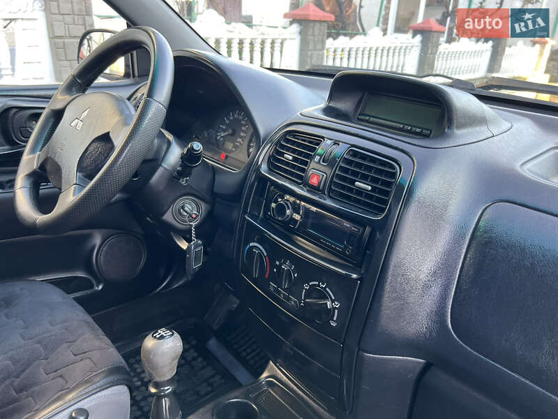 Мінівен Mitsubishi Space Star 2003 в Гусятині фото 38 Мінівен Mitsubishi Space Star 2003 в Гусятині