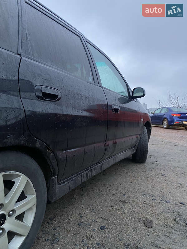 Минивэн Mitsubishi Space Star 2004 в Киеве