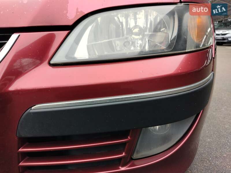 Минивэн Mitsubishi Space Star 2003 в Киеве