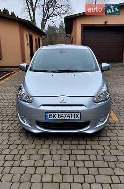 Хэтчбек Mitsubishi Space Star 2014 в Сарнах