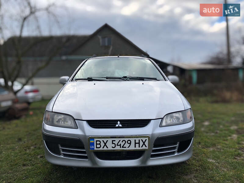 Mitsubishi Space Star 2003