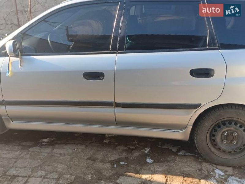 Mitsubishi Space Star 2003