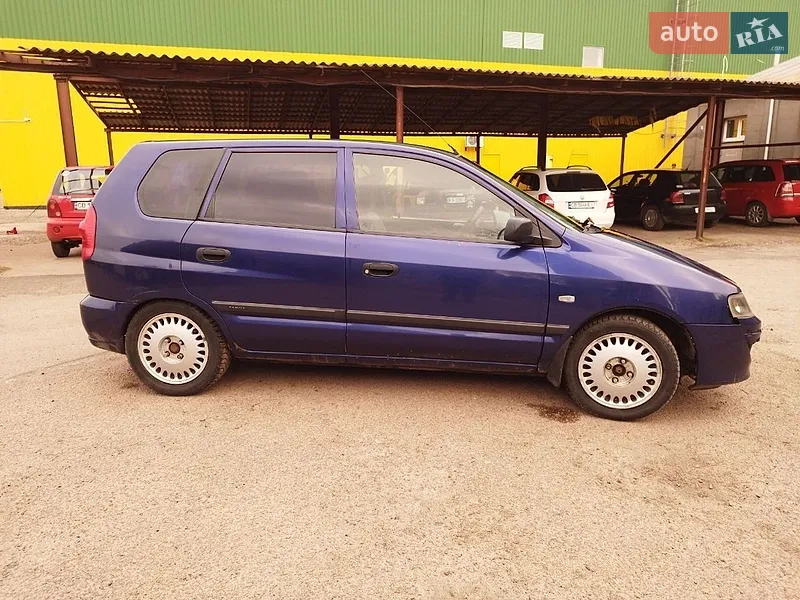 Mitsubishi Space Star 2004