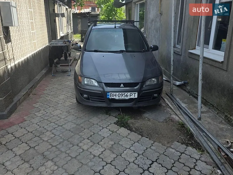 Mitsubishi Space Star 2003