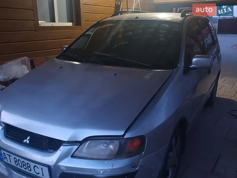 Mitsubishi Space Star 2003