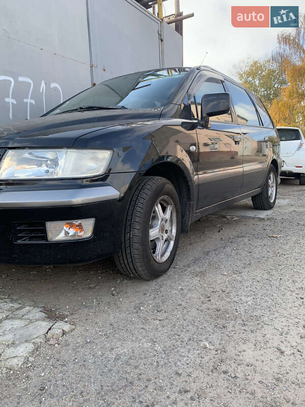 Універсал Mitsubishi Space Wagon 2003 в Одесі фото 4 Універсал Mitsubishi Space Wagon 2003 в Одесі