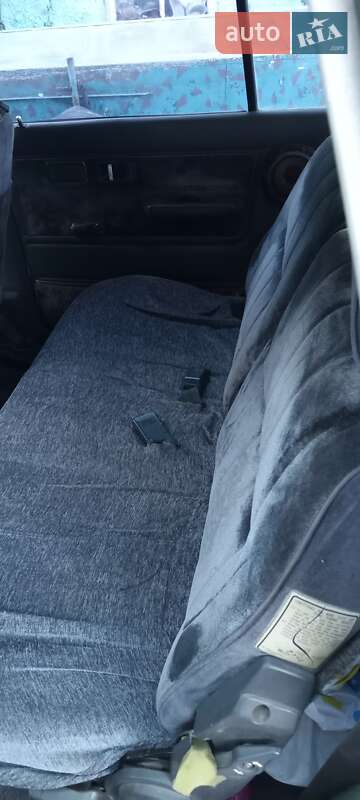 Мінівен Mitsubishi Space Wagon 1988 в Кременчуці