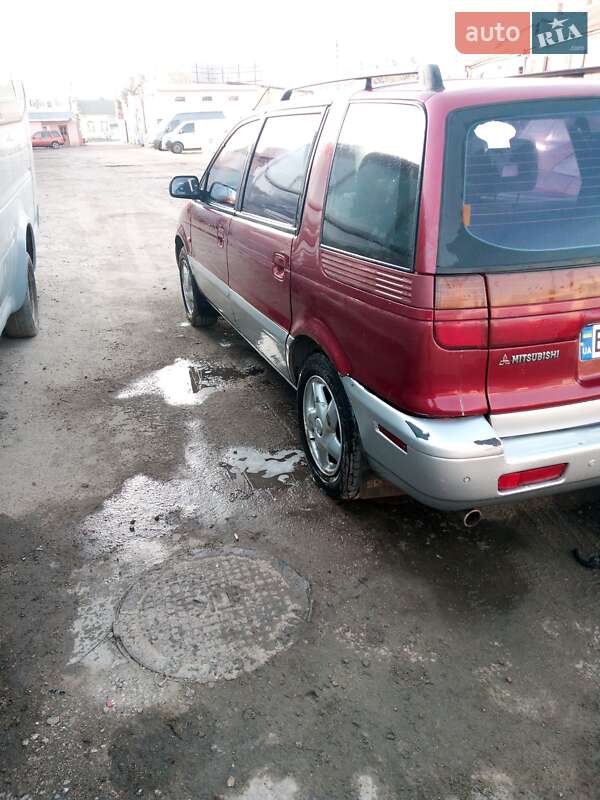 Минивэн Mitsubishi Space Wagon 1998 в Одессе