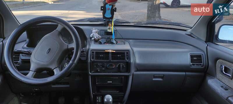 Минивэн Mitsubishi Space Wagon 1993 в Киеве фото 16 Минивэн Mitsubishi Space Wagon 1993 в Киеве