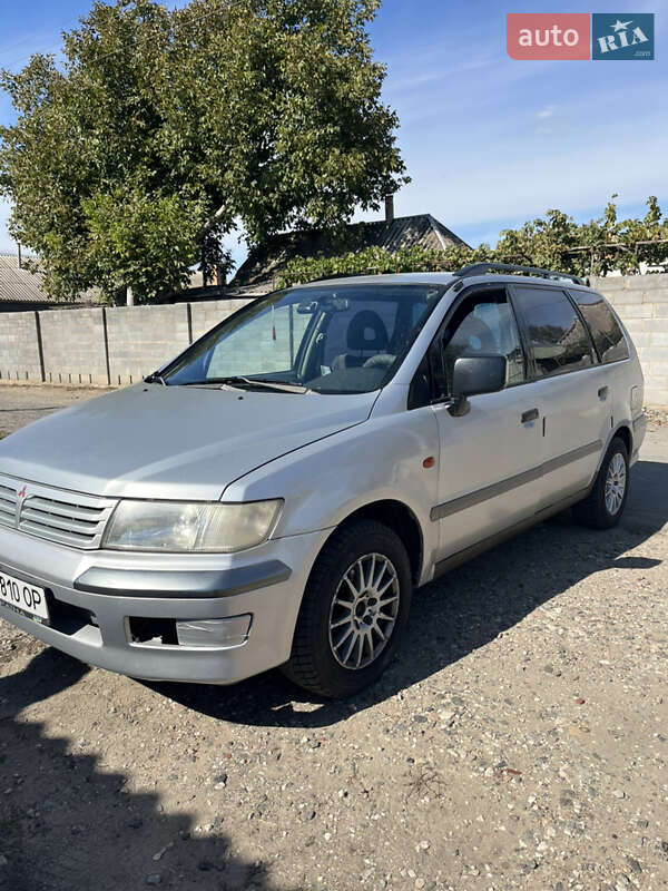 Минивэн Mitsubishi Space Wagon 2001 в Николаеве