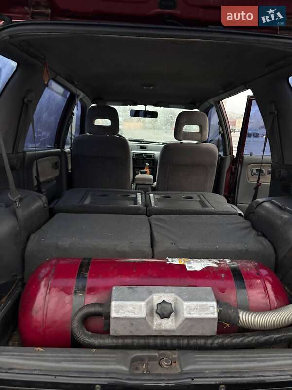 Минивэн Mitsubishi Space Wagon 1996 в Киеве