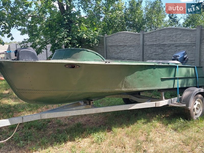 Лодка МКМ Херсонка 1980 в Криничках