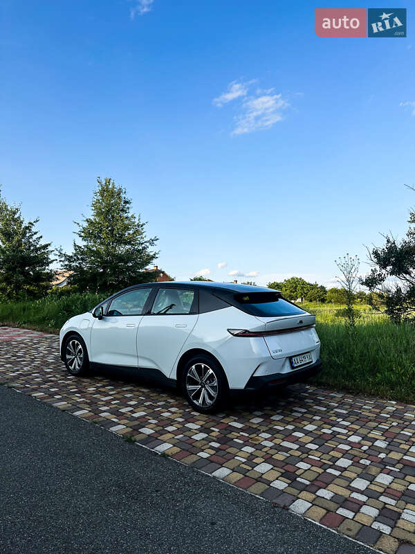 Хетчбек Modern Auto Modern IN 2024 в Києві