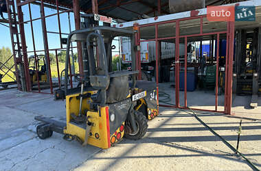 Вилочный погрузчик Moffett M4 2011 в Житомире