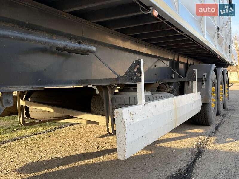 Самосвал полуприцеп Montracon SMR 2005 в Котельве