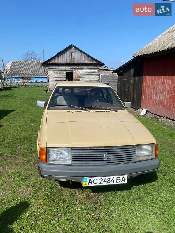 Седан Москвич/АЗЛК 1500 1990 в 