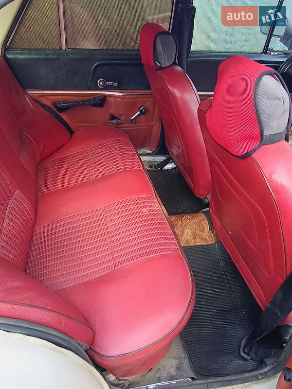 Седан Москвич/АЗЛК 2140 1987 в Знаменке фото 10 Седан Москвич/АЗЛК 2140 1987 в Знаменке