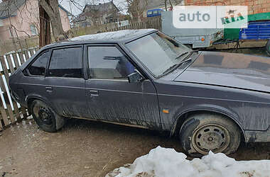 Хетчбек Москвич/АЗЛК 2141 1991 в Сторожинці