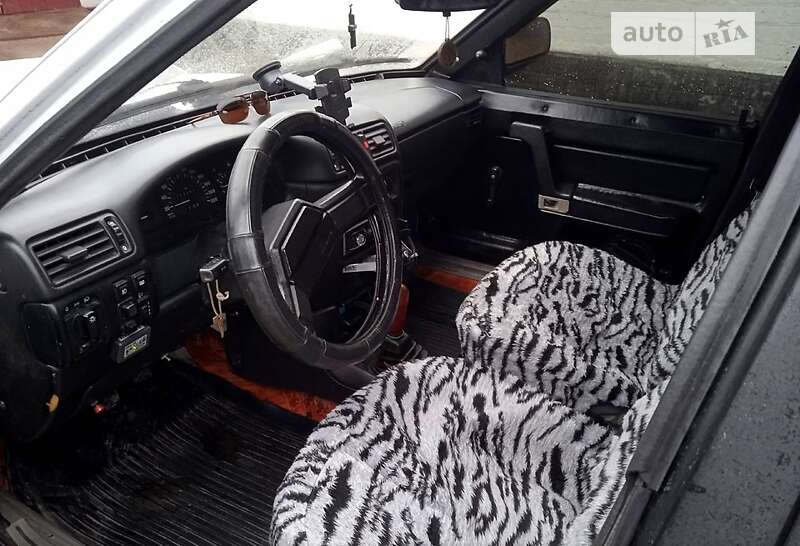 AUTO.RIA – Продам Москвич/АЗЛК 2141 1990 (CA2954CP) газ