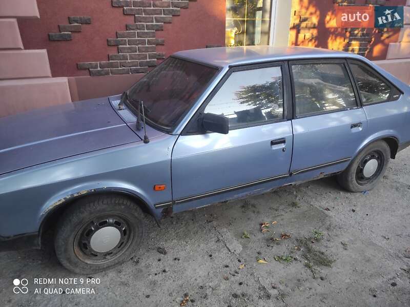 Хэтчбек Москвич/АЗЛК 2141 1992 в Павлограде