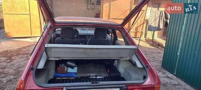 Хэтчбек Москвич/АЗЛК 2141 1992 в Ружине фото 3 Хэтчбек Москвич/АЗЛК 2141 1992 в Ружине
