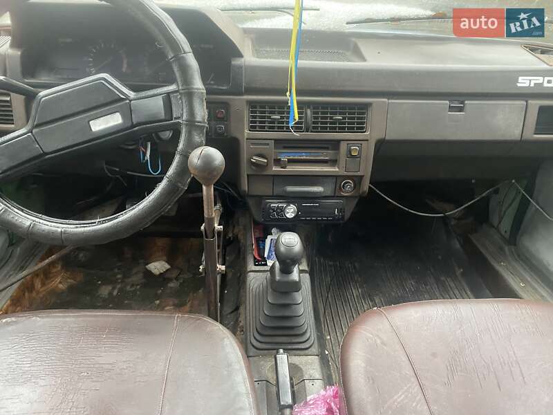 Хэтчбек Москвич/АЗЛК 2141 1989 в Киеве