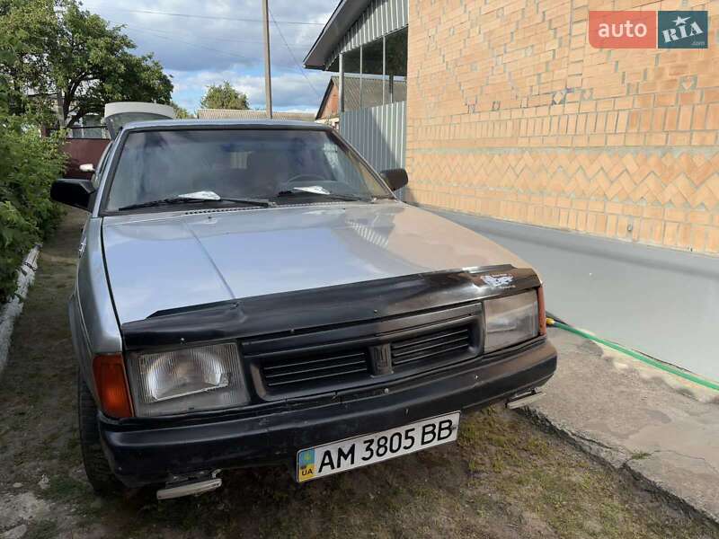 Москвич/АЗЛК 2141 1990