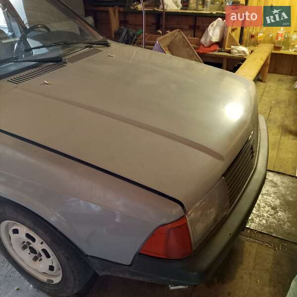 Лифтбек Москвич/АЗЛК 2141 1991 в Шостке фото 3 Лифтбек Москвич/АЗЛК 2141 1991 в Шостке