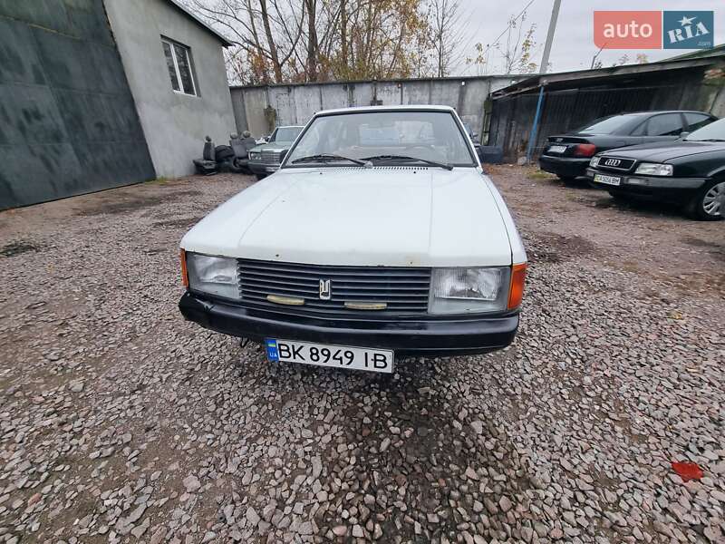 Хэтчбек Москвич/АЗЛК 2141 1992 в Кременце