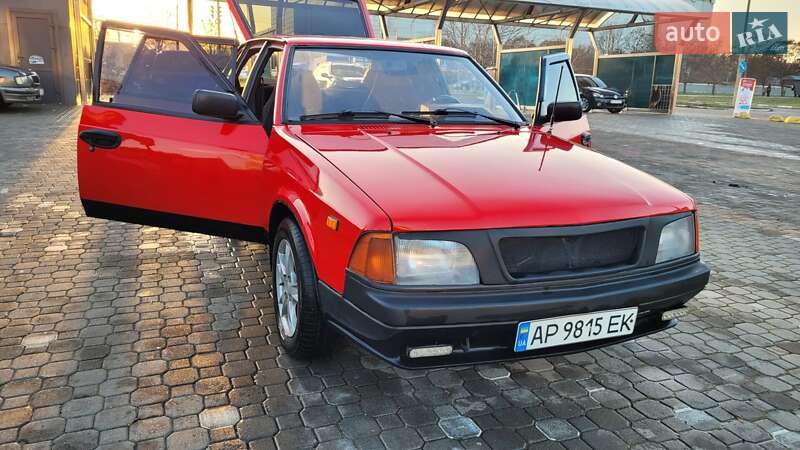 Хэтчбек Москвич/АЗЛК 2141 1990 в Запорожье