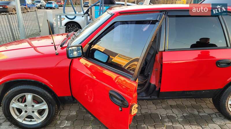 Хэтчбек Москвич/АЗЛК 2141 1990 в Запорожье