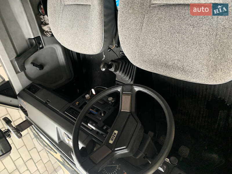 Хэтчбек Москвич/АЗЛК 2141 1991 в Днепре фото 17 Хэтчбек Москвич/АЗЛК 2141 1991 в Днепре