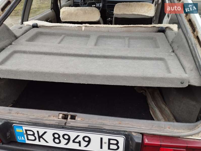 Хэтчбек Москвич/АЗЛК 2141 1992 в Кременце