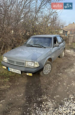 Хэтчбек Москвич/АЗЛК 2141 1993 в Кривом Роге