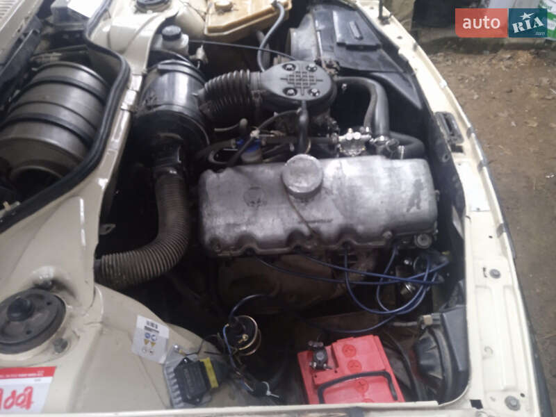 Хетчбек Москвич/АЗЛК 2141 1990 в Львові