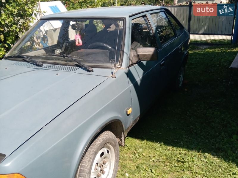 Хэтчбек Москвич/АЗЛК 2141 1990 в Каменец-Подольском