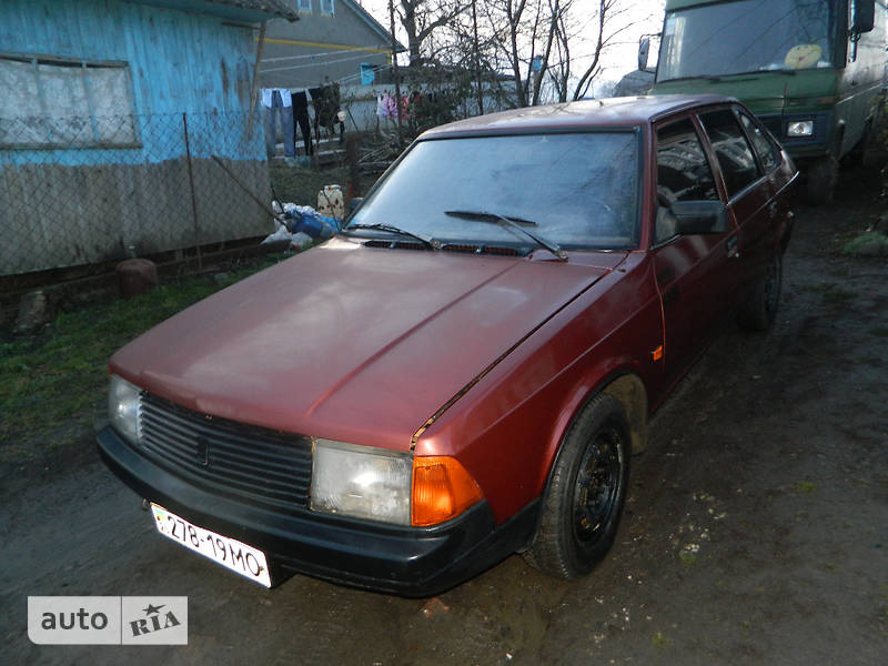 Хэтчбек Москвич/АЗЛК 2141 1989 в Черновцах