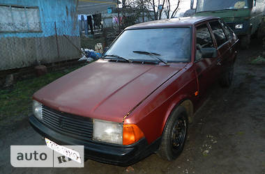 Хэтчбек Москвич/АЗЛК 2141 1989 в 