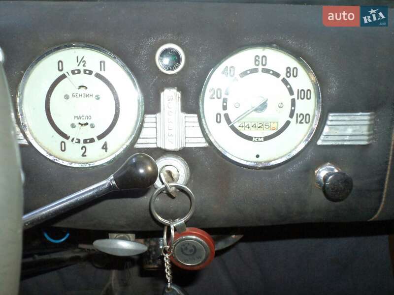 Седан Москвич/АЗЛК 401 1952 в Знам'янці