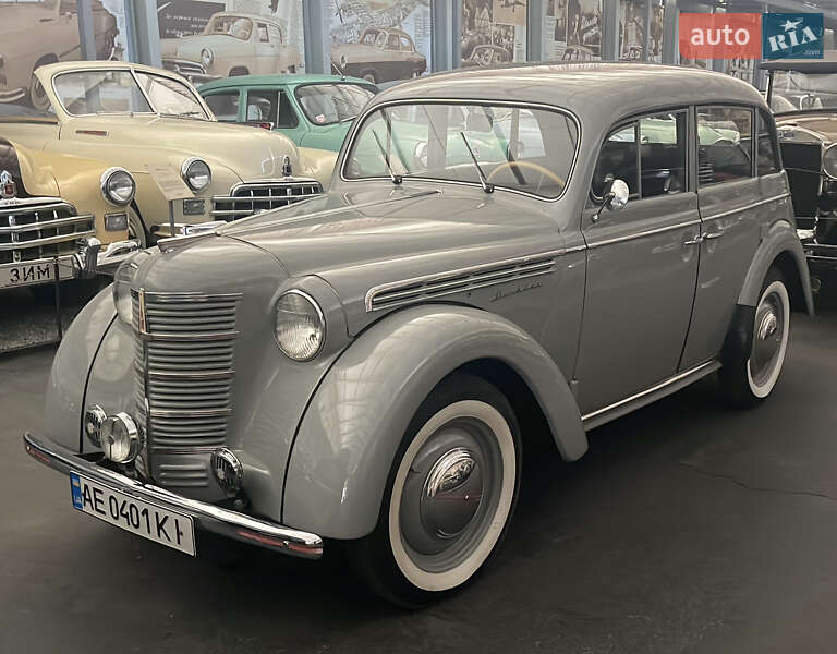 Москвич/АЗЛК 401 1956
