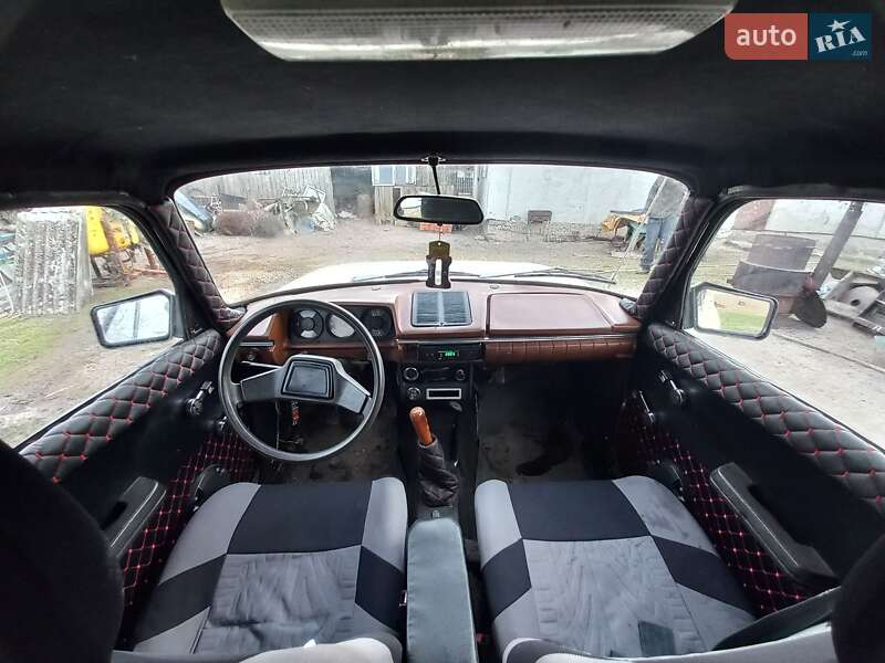 Хэтчбек Москвич/АЗЛК 412 1988 в Турийске