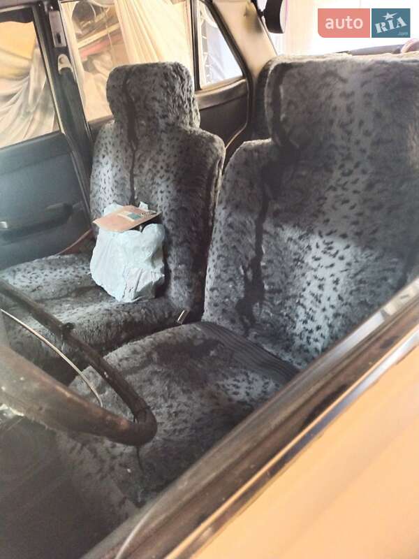 Седан Москвич/АЗЛК 412 1990 в Десне фото 4 Седан Москвич/АЗЛК 412 1990 в Десне