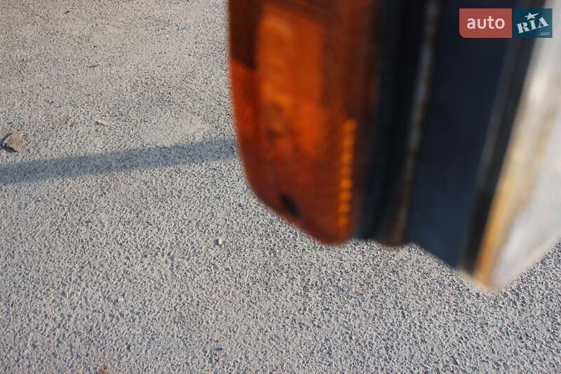 Бетономешалка (Миксер) полуприцеп Mueller-Mitteltal DKA 32 2005 в Хусте фото 10 Бетономешалка (Миксер) полуприцеп Mueller-Mitteltal DKA 32 2005 в Хусте