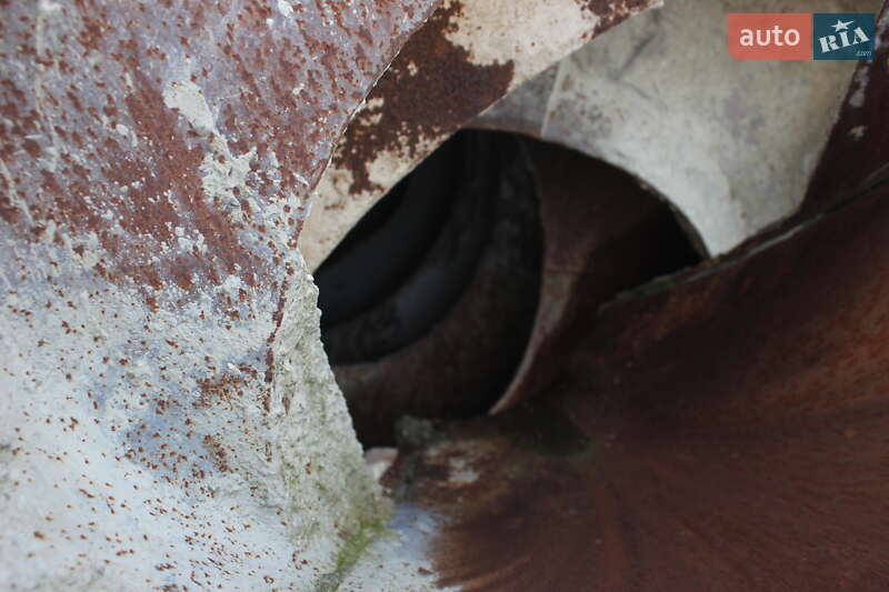 Бетономешалка (Миксер) полуприцеп Mueller-Mitteltal DKA 32 2005 в Хусте фото 28 Бетономешалка (Миксер) полуприцеп Mueller-Mitteltal DKA 32 2005 в Хусте