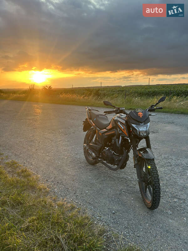 Мотоцикл Классік Musstang MT 250 Region 2024 в Байківці фото 3 Мотоцикл Классік Musstang MT 250 Region 2024 в Байківці