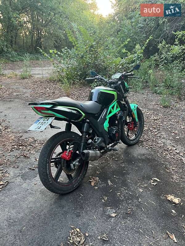 Грузовые мотороллеры, мотоциклы, скутеры, мопеды Musstang XTREET 250 2023 в Русской Поляне фото 6 Грузовые мотороллеры, мотоциклы, скутеры, мопеды Musstang XTREET 250 2023 в Русской Поляне