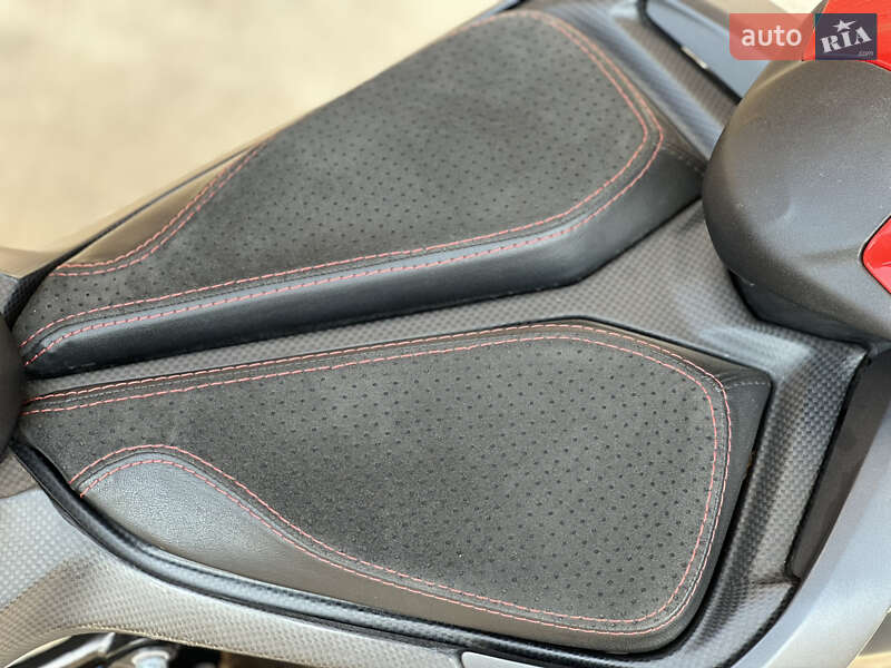 Мотоцикл Без обтікачів (Naked bike) Mv agusta Brutale 2021 в Чернівцях