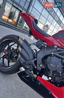 Спортбайк Mv agusta F3 2013 в 